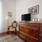Couette-café All'angolo 4*