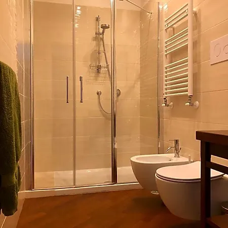 All'angolo - Nel Centro Di Bed and Breakfast Ματέρα